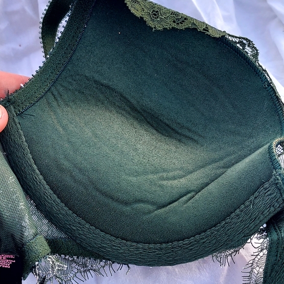 Victoria's Secret Dream Angel's Women's Green Lace Push-up Bra - Picture 7 of 8